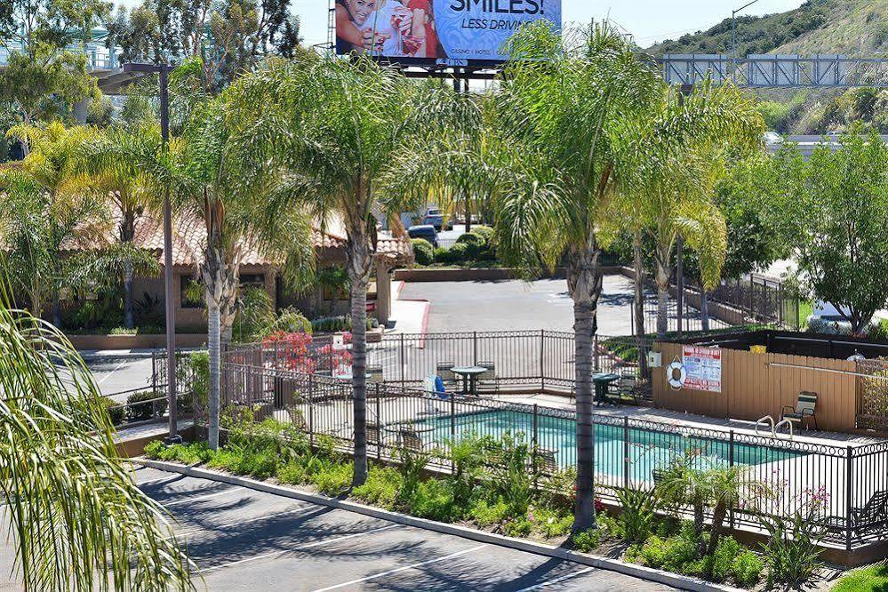 Motel 6 San Diego - Mission Valley Dış mekan fotoğraf