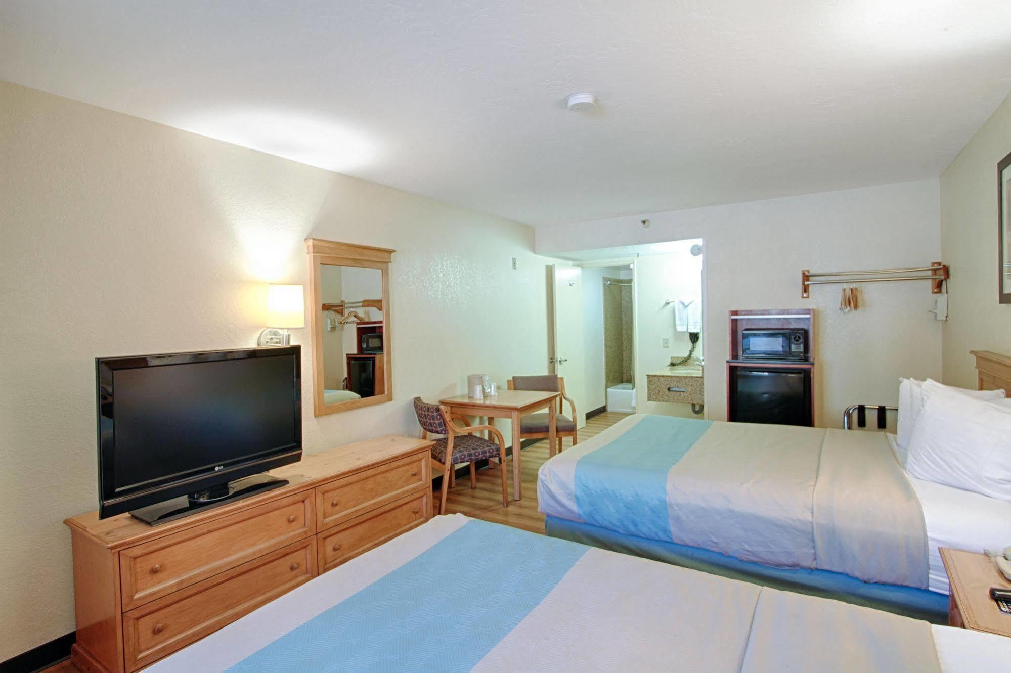 Motel 6 San Diego - Mission Valley Dış mekan fotoğraf