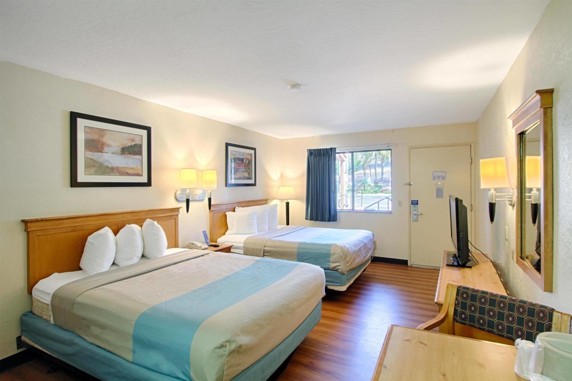 Motel 6 San Diego - Mission Valley Dış mekan fotoğraf